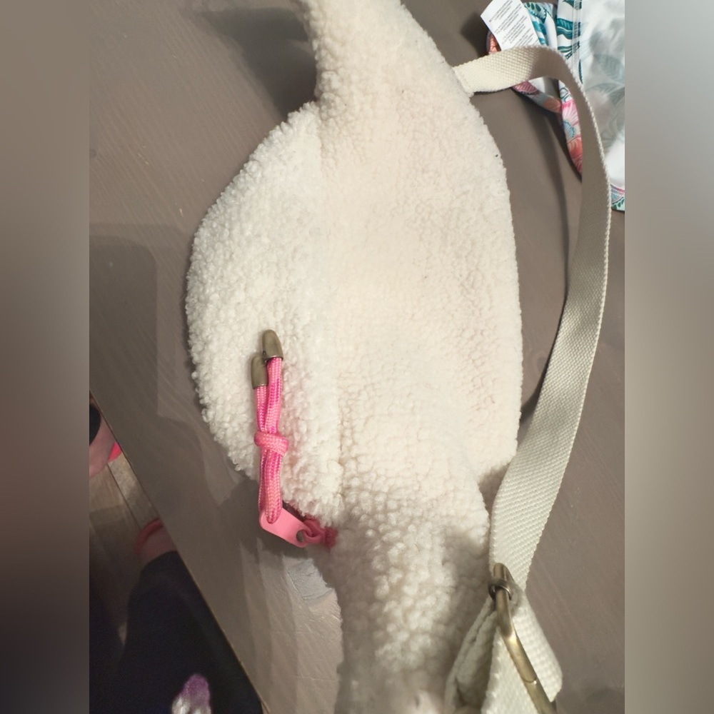 Anthropologie Annie Sherpa belt bag - Picture 6 of 11